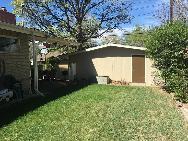 1691 S Eudora St — Photo 12