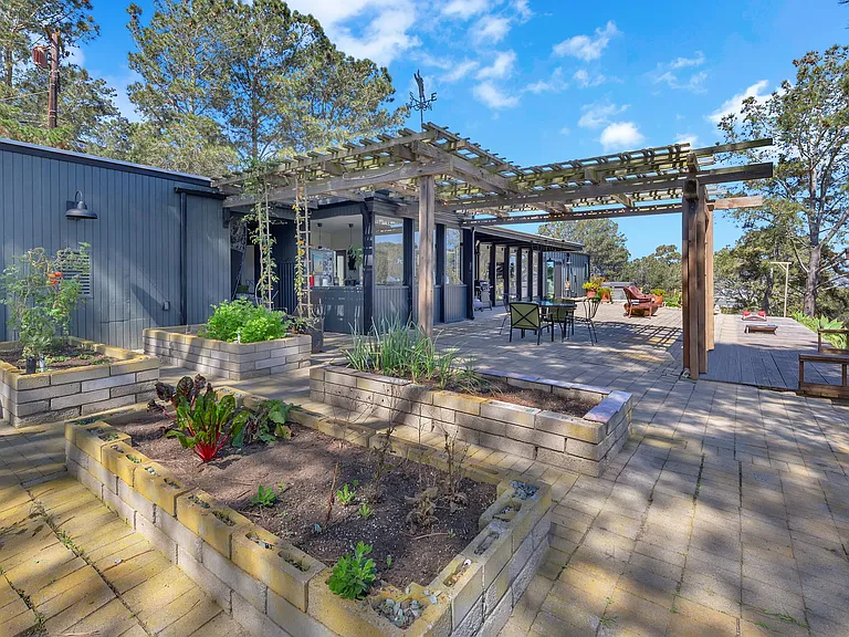 1234 Oribia Rd — Photo 40