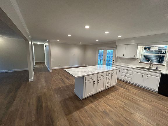 5th image of 7521 Oaken Dr