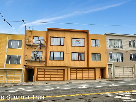 2nd image of 2920 Taraval St APT 1