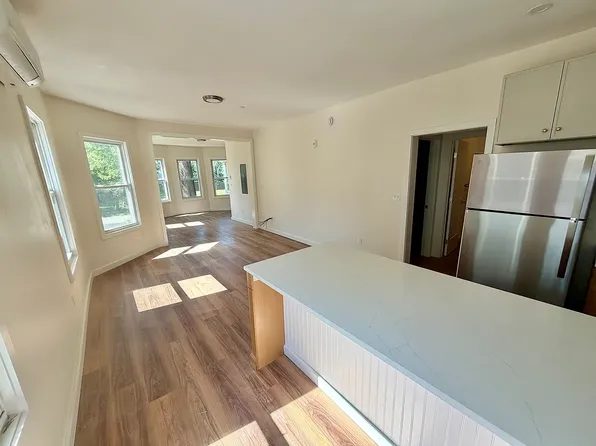 23 Pembroke St #1, Portland, ME 04103