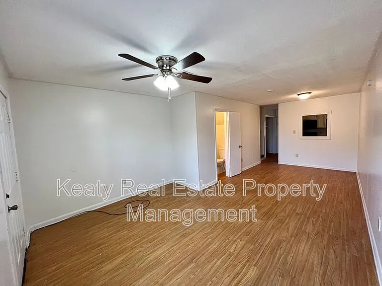 418 Failla Rd #2 — Photo 3
