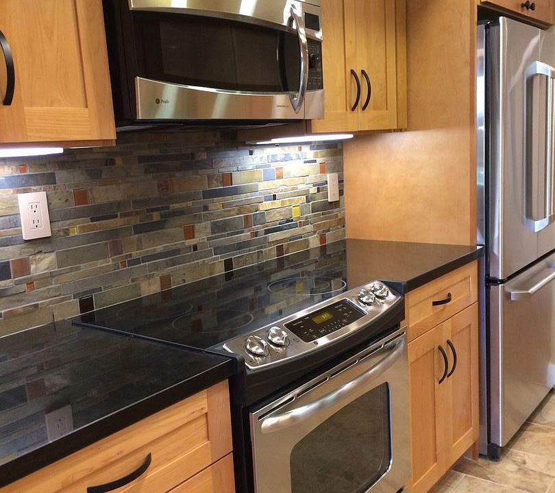 1st image of 410 Sheridan Ave APT 106