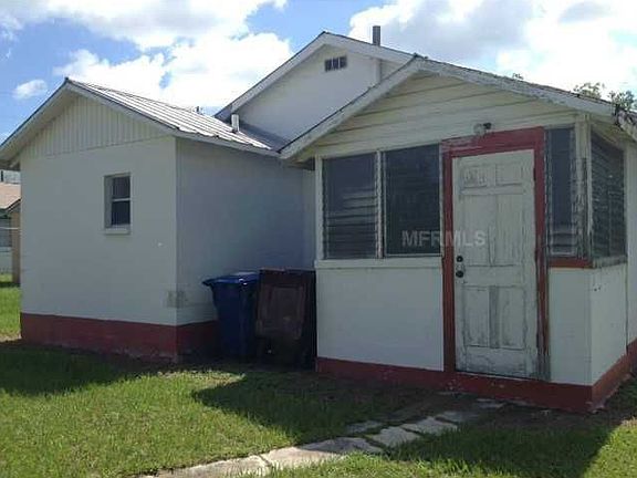 5th image of 212 NW 4th Ave