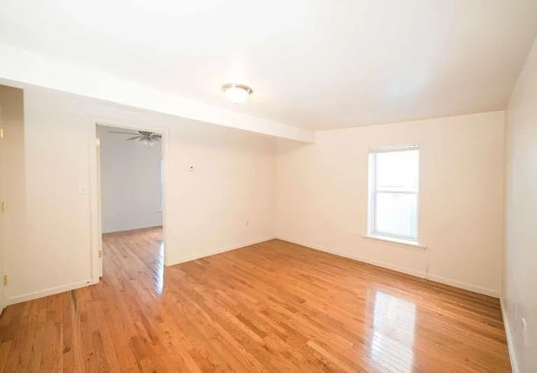 1414 Christian St #3 — Photo 10