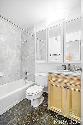 5th image of 145 W 67th St APT 46J
