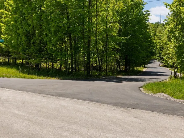 D Retreats Way, Rapid City, MI 49676