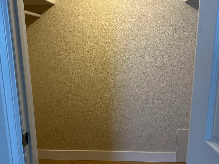 Walk-in closet
