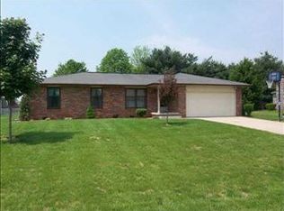 5278 E Broadmore Dr, Columbus, IN 47201