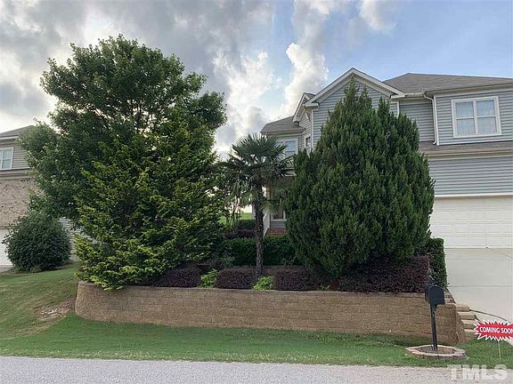 4th image of 435 Oak Alley Trl