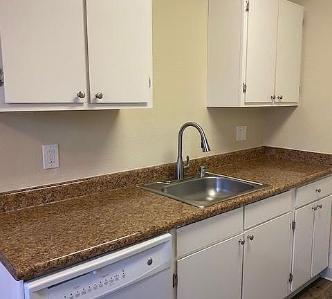2nd image of 14 Highland Ave APT 9