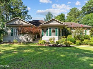 200 N Shore Dr, Southport, NC 28461