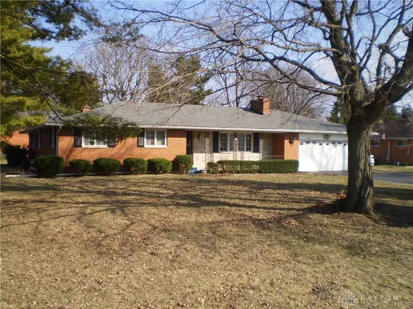 1086 Grange Hall Rd, Dayton, OH 45430