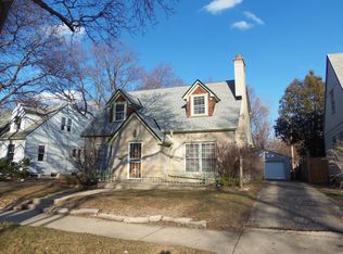 5840 N 37th St, Milwaukee, WI 53209