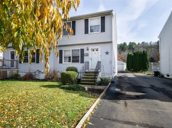 1134 Daisy Dr, Binghamton, NY 13905