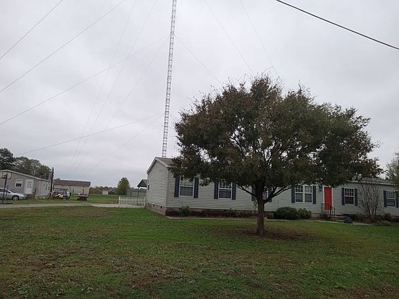 3rd image of 108 Chestnut
