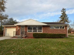 1808 Winsted Blvd, Ann Arbor, MI 48103