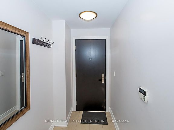 3rd image of 80 Absolute Ave #1209