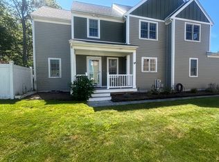 40 Drum Dr #40, Plymouth, MA 02360