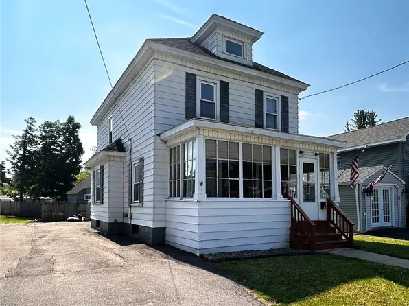 93 Columbia St, Mohawk, NY 13407