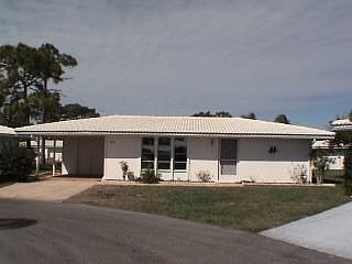 473 Circlewood