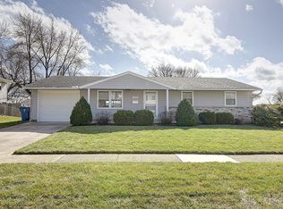6400 Luton Ct, Dayton, OH 45424