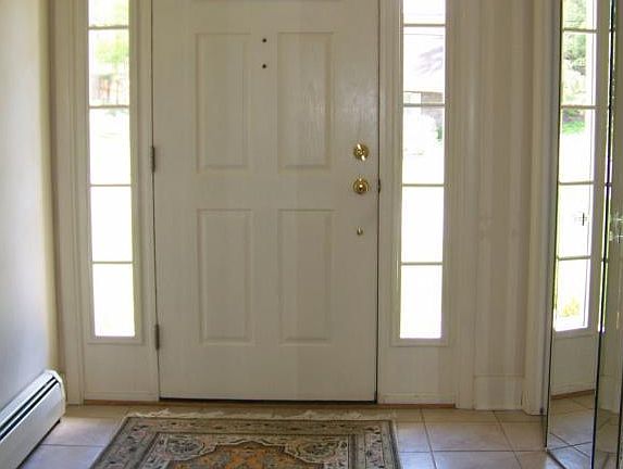 2nd image of 4609 Deerfield Pl W