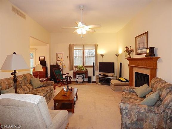 4th image of 4773 Gateway Dr