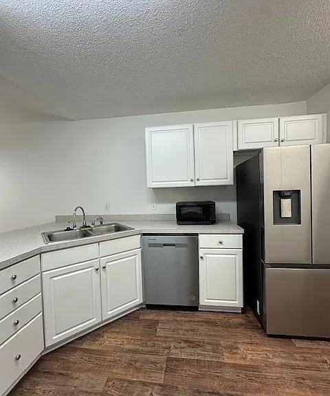 2000 Water Oak Dr #4-B — Photo 4