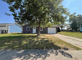 1103 Bellvue Dr, Kendallville, IN