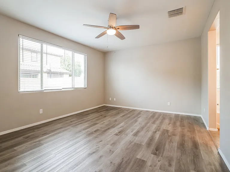 4150 W Ardmore Rd — Photo 8