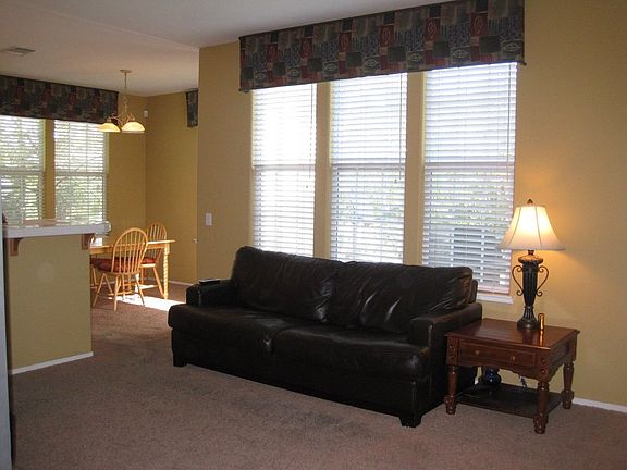 2nd image of 27072 Victoria Ln Unit 124