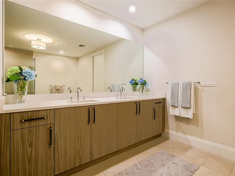 2910 W Barcelona St #501 — Photo 16