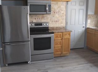 22 Davis St #1, New Britain, CT 06053