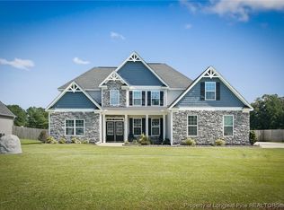 6017 Shannon Woods Way, Hope Mills, NC 28348