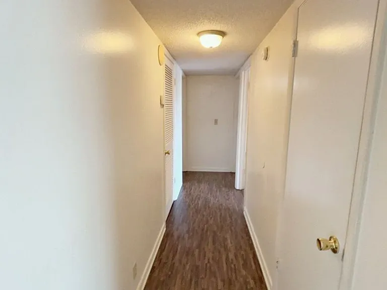 Vinewood Apartments — Photo 45