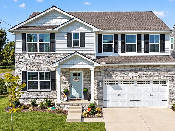 3rd image of 101 Walden Way