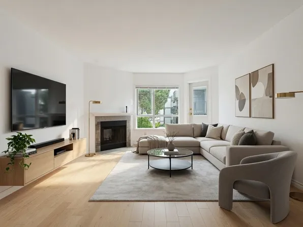 555 W 14th Ave #319, Vancouver, BC V5Z 4G8