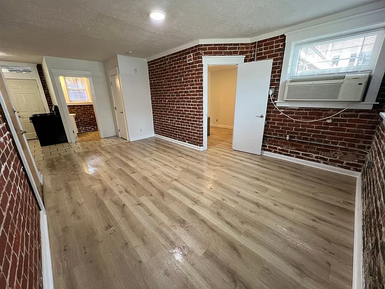 2642 Harney 317 South Ave #27 — Photo 3
