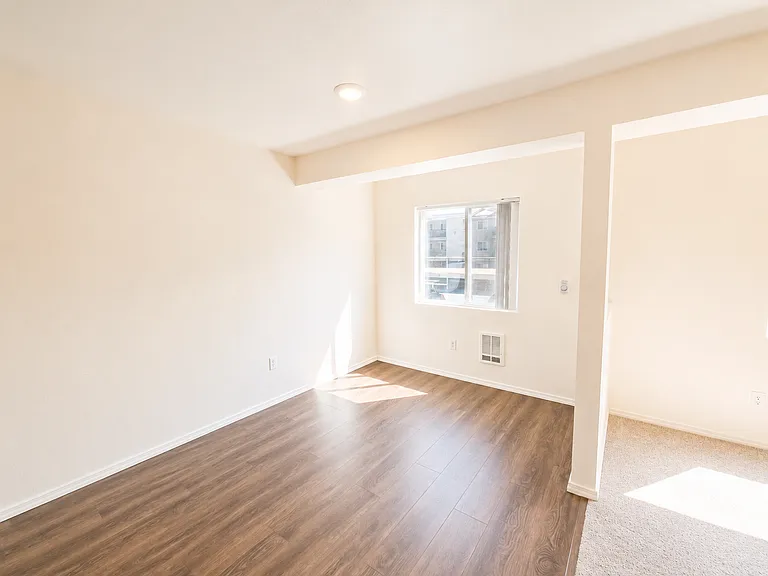 1101 W Emma Ave — Photo 12