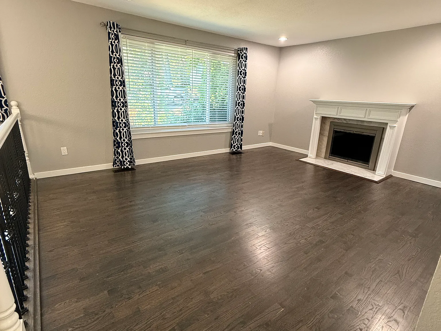 4 bed, 2040 sqft, $4,200 — Photo 3