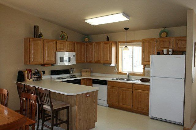 2nd image of 2030 13th St NW