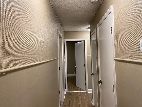 5th image of 1703 Wofford St