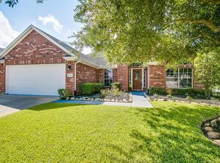 15031 Greenhaven Lake Ln, Cypress, TX 77429