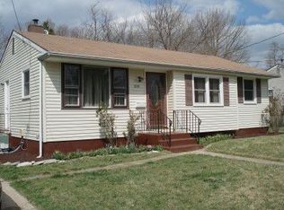 1018 Crest Rd, Pine Hill, NJ 08021