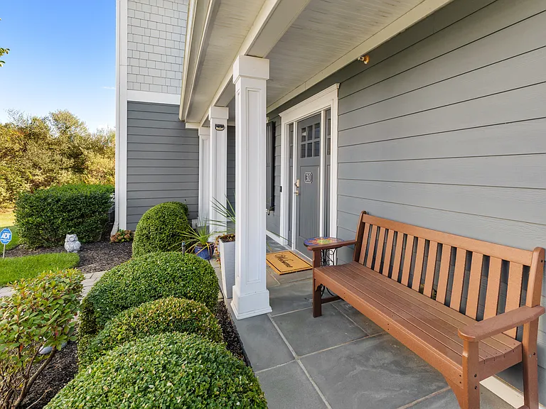 30 Village Green Dr — Photo 2
