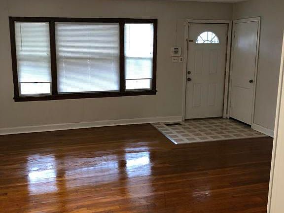 4th image of 318 Ben Hur Ave