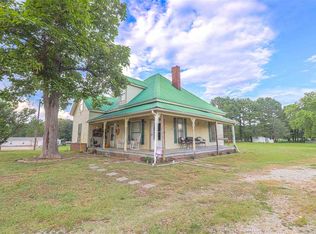 855 Memory Ln, Henderson, TN 38340