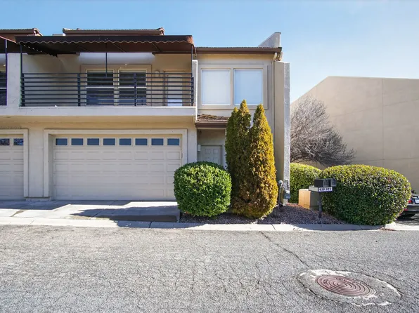 979 N Fairway Dr, Dewey, AZ 86327