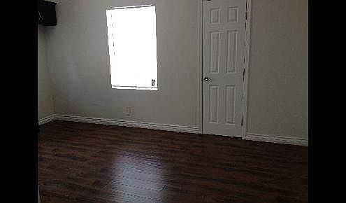 1st image of 5430 S Figueroa St